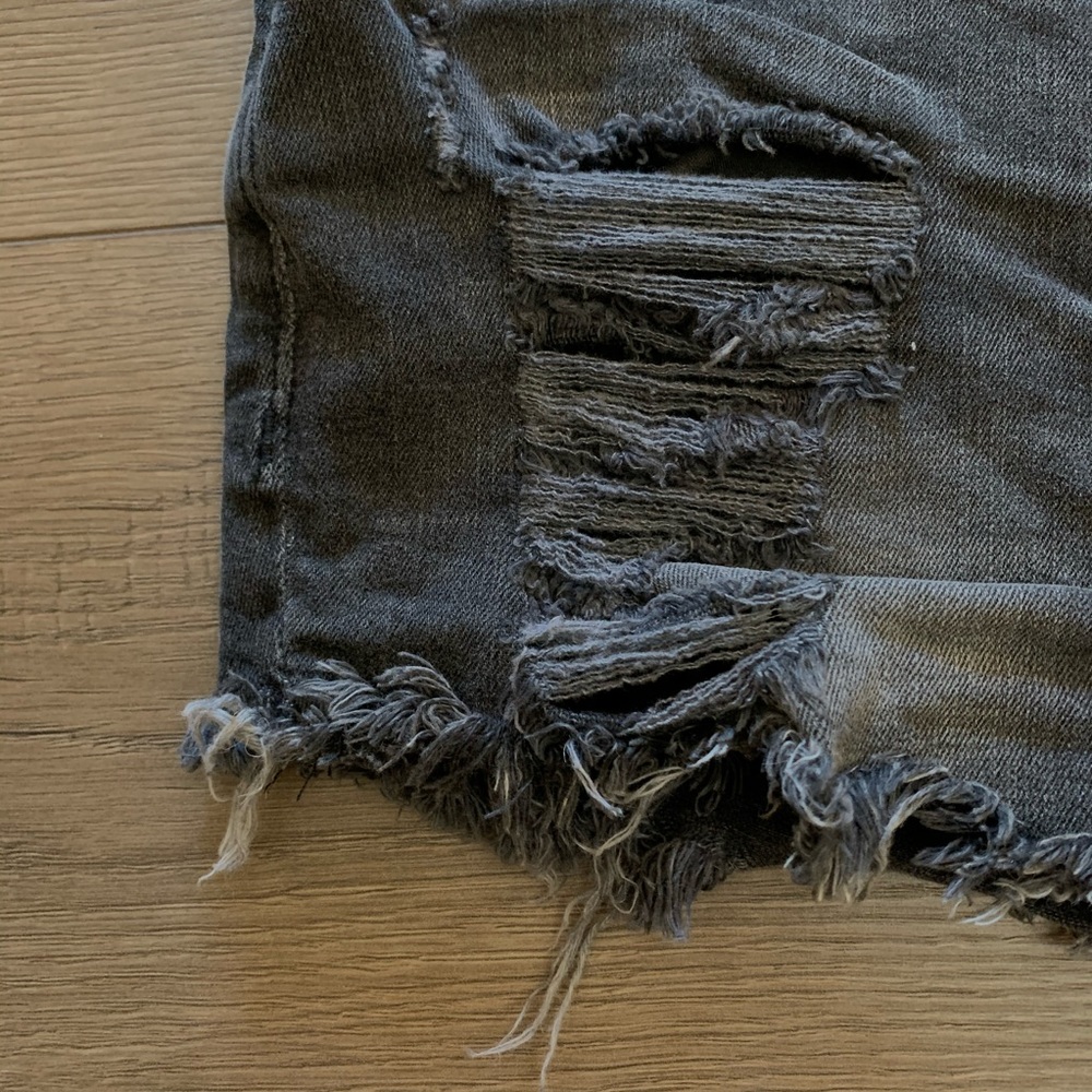 EXPRESS Size 8 Jean Shorts - Picture 3 of 7